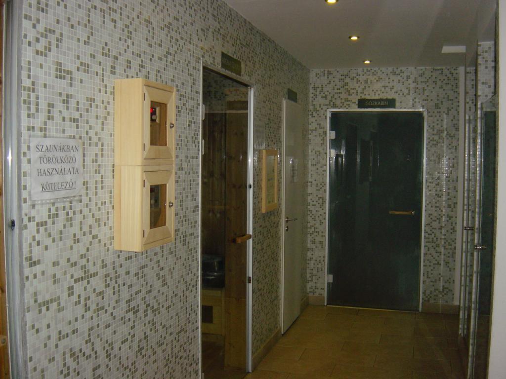 Club 218 Wellness Stúdió Siófok Exterior foto
