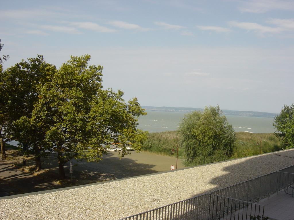 Club 218 Wellness Stúdió Siófok Exterior foto